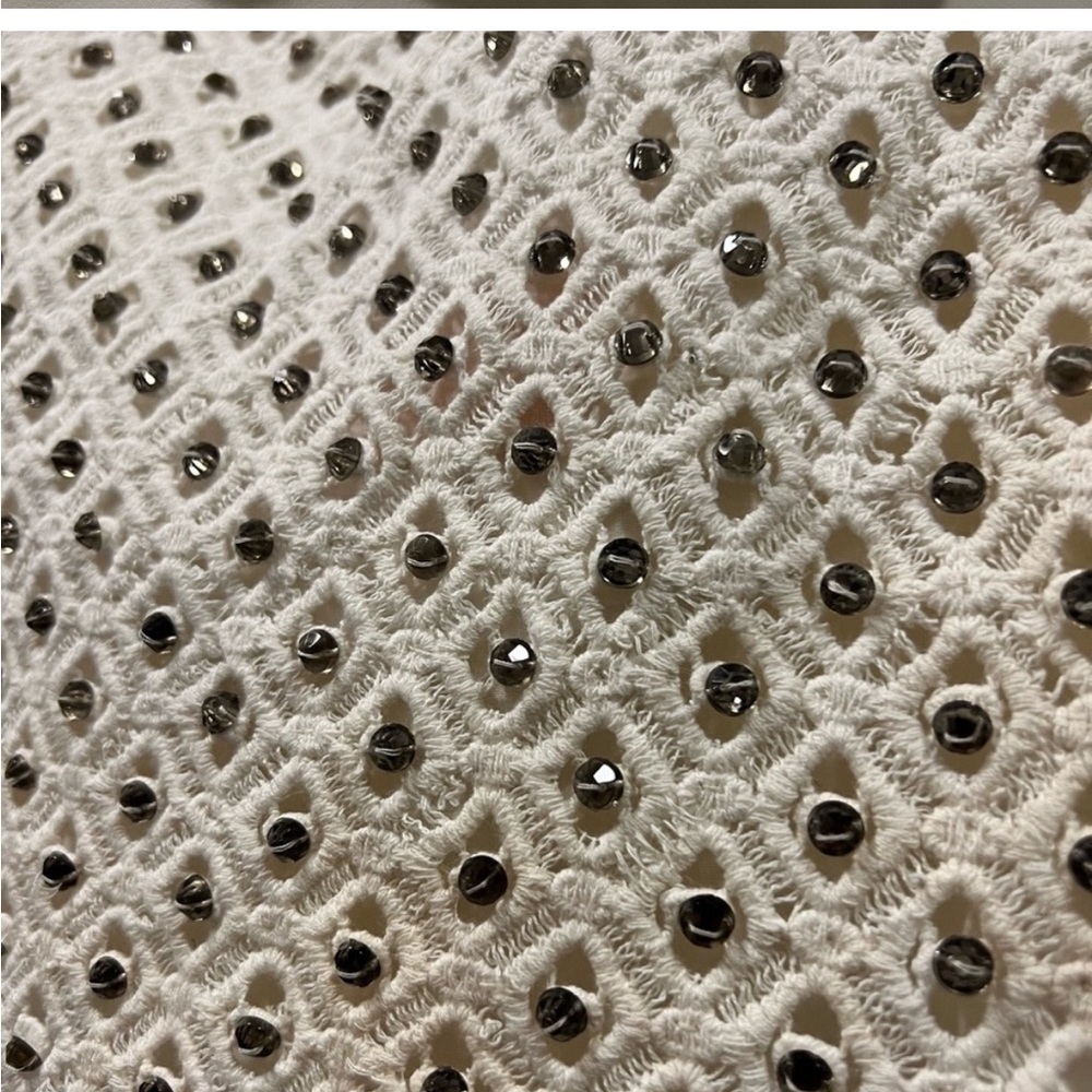 Zara cream / ivory / off white sequin embellished crochet mini skirt - Picture 3 of 4